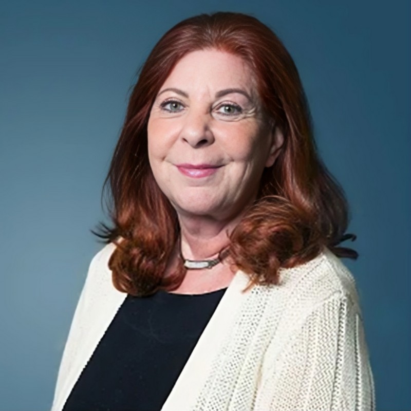 Zsuzsanna Kövesd, MD